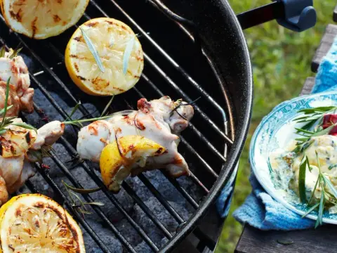 Grillad kyckling - så lyckas du varje gång på grillen